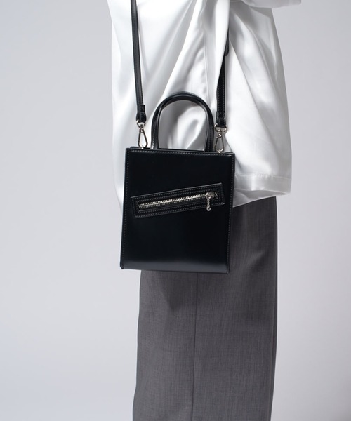 Lui's（ルイス）の「【Neucon/ニューコン】2way ショルダーショッパーバッグ（ショルダーバッグ・メンズ・ブラック/グリーン・FREE）」の6枚目の写真