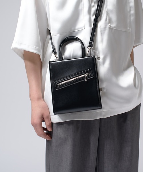 Lui's（ルイス）の「【Neucon/ニューコン】2way ショルダーショッパーバッグ（ショルダーバッグ・メンズ・ブラック/グリーン・FREE）」の7枚目の写真