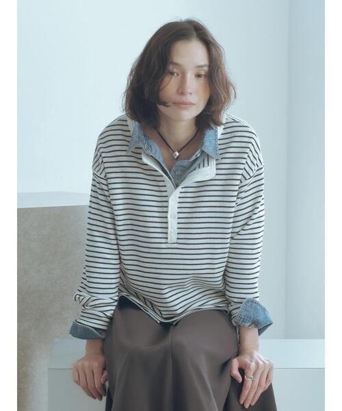 sm2rhythm(サマンサモスモスリズム)の「2wayヘンリーネックプルオーバー(Tシャツ/カットソー・レディース・キナリ/ブラック/レッド・F)」の2枚目の写真