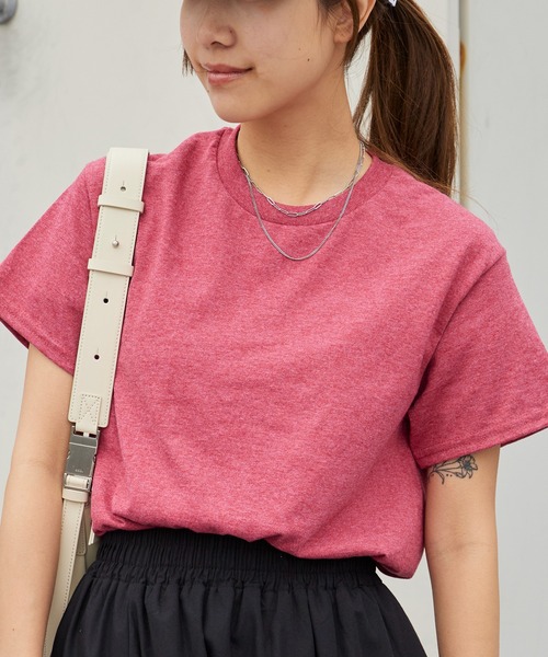 GILDAN(ギルダン)の「【GILDAN】ギルダン/ 色・サイズ展開豊富 クルーネック Tシャツ ウルトラコットン100% 6.0oz ベーシック無地カットソー ビッグサイズ ヘビーウェイト 2026年 夏 夏服(Tシャツ/カットソー・レディース・カーキ/オリーブ/ライトブルー/イエロー系その他/ライトピンク/ダークグリーン/ダークブラウン/ライム/パープル/チャコール/ロイヤルブルー/ライトパープル/オレンジ/ネイビー/ブラック/ホワイト/ナチュラル/ブルー系その他2/ピンク系その他/レッド系その他/グリーン系その他/ブルー系その他・S/M/L/XL/2XL)」の21枚目の写真