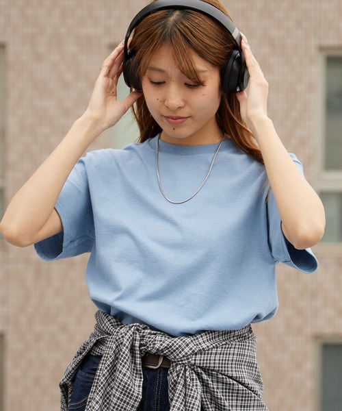 GILDAN(ギルダン)の「【GILDAN】ギルダン/ 色・サイズ展開豊富 クルーネック Tシャツ ウルトラコットン100% 6.0oz ベーシック無地カットソー ビッグサイズ ヘビーウェイト 2026年 夏 夏服(Tシャツ/カットソー・レディース・カーキ/オリーブ/ライトブルー/イエロー系その他/ライトピンク/ダークグリーン/ダークブラウン/ライム/パープル/チャコール/ロイヤルブルー/ライトパープル/オレンジ/ネイビー/ブラック/ホワイト/ナチュラル/ブルー系その他2/ピンク系その他/レッド系その他/グリーン系その他/ブルー系その他・S/M/L/XL/2XL)」の15枚目の写真