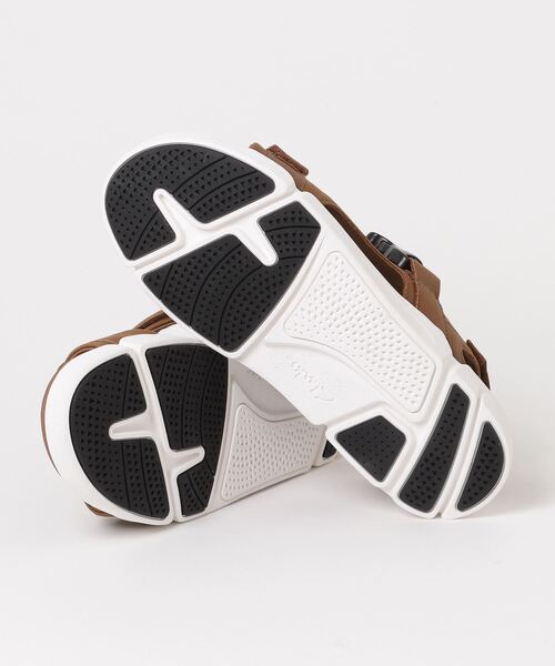 Clarks（クラークス）の「Trigenic2 Ray / トライジェニック2レイ（ダークサンドヌバック）（サンダル・メンズ・ベージュ・UK7/UK9/UK9.5/UK6.5/UK8/UK10.5）」の3枚目の写真