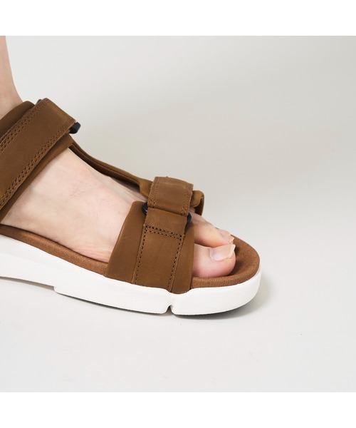 Clarks(クラークス)の「Trigenic2 Ray / トライジェニック2レイ(ダークサンドヌバック)(サンダル・メンズ・ベージュ・UK7/UK9/UK9.5/UK6.5/UK8/UK10.5)」の8枚目の写真