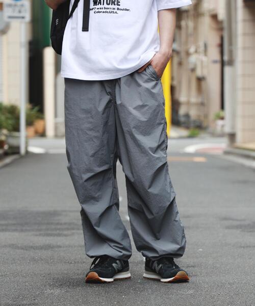 BACK NUMBER（バックナンバー）の「BACK NUMBER(バックナンバー)【メンズ】「接触冷感」ナイロンオーバーパンツ（その他パンツ・メンズ・ブラック/グレー・M/L）」の13枚目の写真