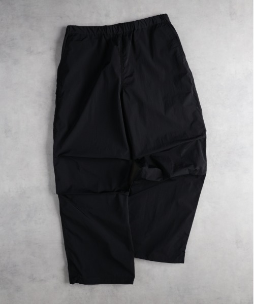 BACK NUMBER(バックナンバー)の「【BACK NUMBER】「接触冷感」ナイロンオーバーパンツ(その他パンツ・メンズ・ブラック/グレー・M/L)」の1枚目の写真