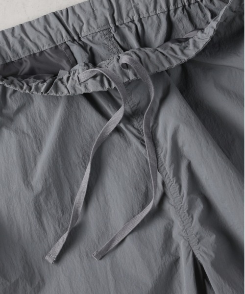 BACK NUMBER(バックナンバー)の「【BACK NUMBER】「接触冷感」ナイロンオーバーパンツ(その他パンツ・メンズ・ブラック/グレー・M/L)」の8枚目の写真