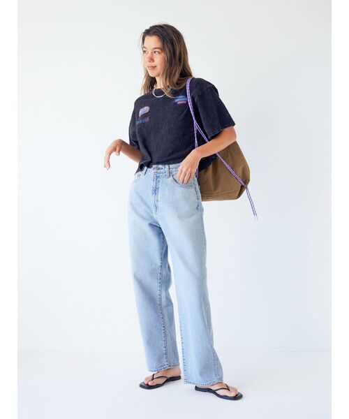 Ungrid(アングリッド)の「【UNISEX/ユニセックス】エンブロイダリーダメージロゴTee(Tシャツ/カットソー・レディース・オフホワイト/ブラック/オレンジ・SMALL/MEDIUM)」の9枚目の写真