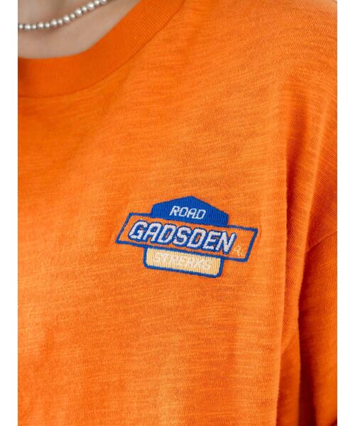 Ungrid(アングリッド)の「【UNISEX/ユニセックス】エンブロイダリーダメージロゴTee(Tシャツ/カットソー・レディース・オフホワイト/ブラック/オレンジ・SMALL/MEDIUM)」の13枚目の写真