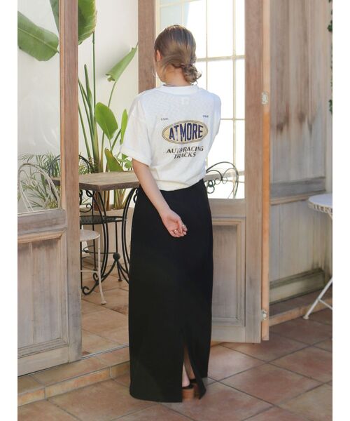 Ungrid(アングリッド)の「【UNISEX/ユニセックス】エンブロイダリーダメージロゴTee(Tシャツ/カットソー・レディース・オフホワイト/ブラック/オレンジ・SMALL/MEDIUM)」の21枚目の写真