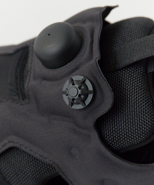 Reebok（リーボック）の「Reebok/リーボック INSTAPUMP FURY 94 スニーカー（スニーカー・メンズ・ブラック/ブラック×ホワイト・28/27.5/27/26.5）」の8枚目の写真