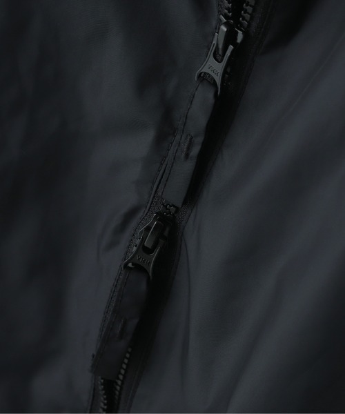 AVIREX(アヴィレックス)の「《WEB&DEPOT限定》VARSITY VEST / バーシティ ベスト / AVIREX / アヴィレックス(ベスト・メンズ・ブラック/チャコール・MEDIUM/LARGE/X-LARGE/XX-LARGE)」の6枚目の写真