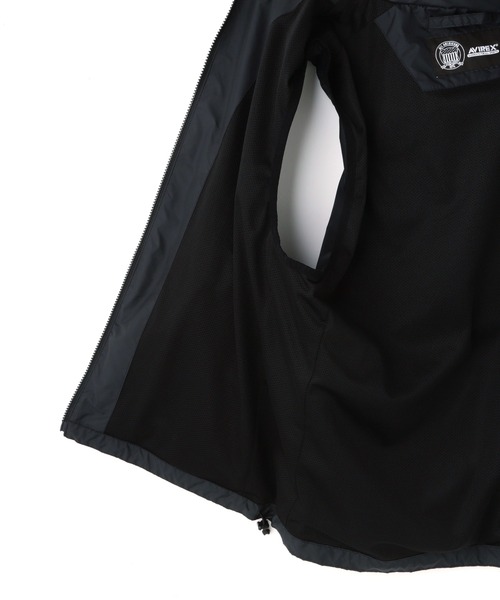 AVIREX(アヴィレックス)の「《WEB&DEPOT限定》VARSITY VEST / バーシティ ベスト / AVIREX / アヴィレックス(ベスト・メンズ・ブラック/チャコール・MEDIUM/LARGE/X-LARGE/XX-LARGE)」の7枚目の写真