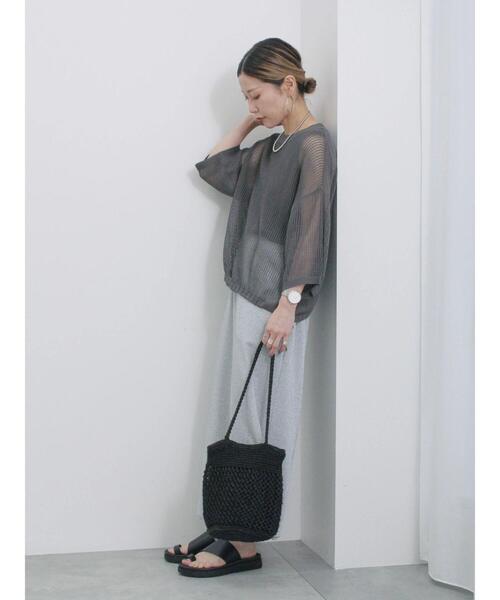 Samansa Mos2 blue（サマンサモスモスブルー）の「メッシュプルオーバー（ニット/セーター・レディース・チャコールグレー/キナリ/ライトベージュ・F）」の12枚目の写真