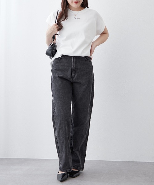 Remind me and forever(リマインドミーアンドフォーエバー)の「【8色展開!】オーガニック素材、華奢見えフレンチTシャツ(Tシャツ/カットソー・レディース・その他1/その他3/ベージュ/ブラウン/オフホワイト/ブルー/ブラック/カーキ・FREE)」の17枚目の写真