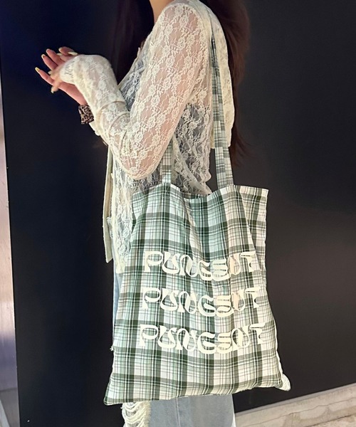 FOREVER 21（フォーエバー トゥエンティーワン）の「【2025SS】アソート柄トート（トートバッグ・レディース・レオパード/グリーン/ブラウン・FREE）」の2枚目の写真