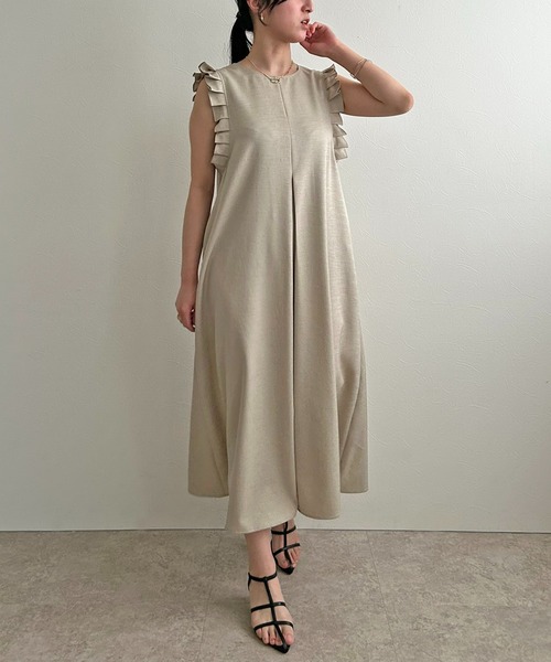 LHELBIE（レルビエ）の「タックスリーブワンピース（ワンピース・レディース・ライトベージュ/ブラック/ネイビー・M）」の16枚目の写真