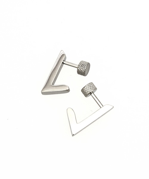 an meets zakka(アンミツザッカ)の「an meets zakka L字型スティックサージカルステンレスピアス(両耳用)(ピアス(両耳用)・レディース・ゴールド/シルバー/ブラック・FREE)」の8枚目の写真