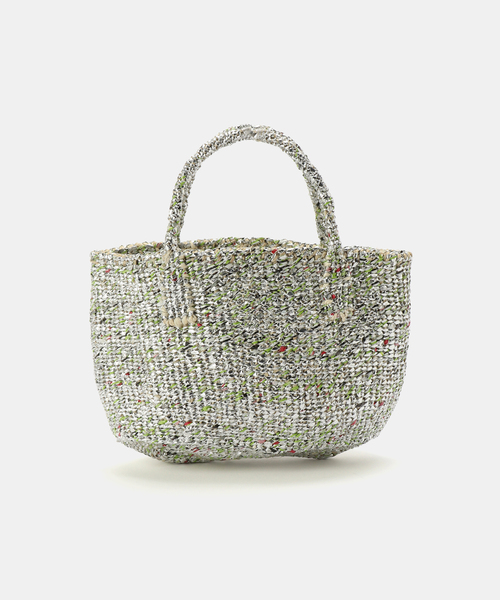 B.C STOCK(ベーセーストック)の「AFRICAN SQUARE/アフリカンスクエア プラサイザルバッグ S(ショルダーバッグ・レディース・シルバー/ガンメタ・FREE)」の2枚目の写真