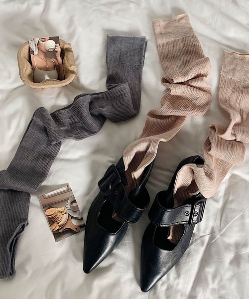 MEMECLE（メメクル）の「【 MEMECLE / メメクル 】リブシアーソックスレッグウォーマー（レッグウォーマー・レディース・サックスブルー/ブラック/ホワイト/グレー/ピンク・FREE）」の10枚目の写真