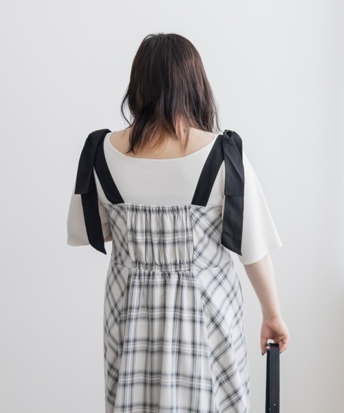 CLETTE(クレット)の「ショルダーリボン2WAYチェック柄ワンピース(ワンピース・レディース・サンドグレー/オフホワイト・LL/3L/4L)」の7枚目の写真
