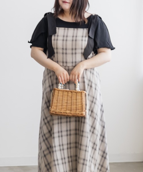 CLETTE(クレット)の「ショルダーリボン2WAYチェック柄ワンピース(ワンピース・レディース・サンドグレー/オフホワイト・LL/3L/4L)」の9枚目の写真