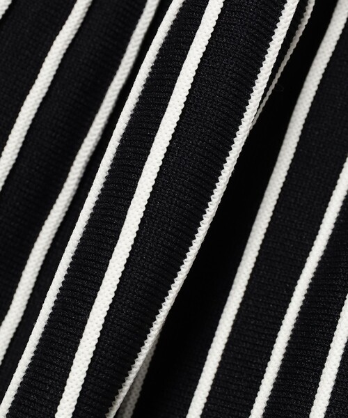 EFFE BEAMS(エッフェビームス)の「タックリブ フレアスカート(スカート・レディース・ブルー/その他・ONE SIZE)」の15枚目の写真