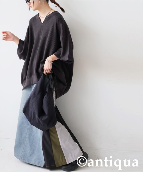 antiqua(アンティカ)の「カフタン襟カットソー(Tシャツ/カットソー・レディース・ブラック/ブルー/スミクロ/オフホワイト・ONESIZE)」の20枚目の写真