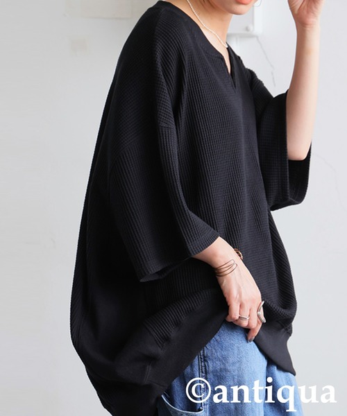 antiqua(アンティカ)の「カフタン襟カットソー(Tシャツ/カットソー・レディース・ブラック/ブルー/スミクロ/オフホワイト・ONESIZE)」の15枚目の写真