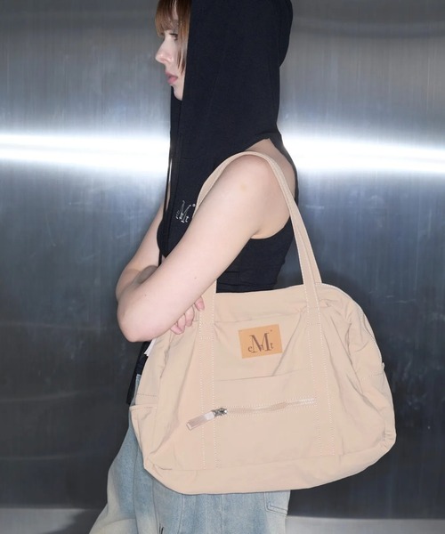 【MUCENT】 AMANDA FRONT POKET SHOULDER BAG UNISEX / 追跡付 日本未発売/WEB限定】MUCENT(ムセント)/軽量 大容量 ユニ