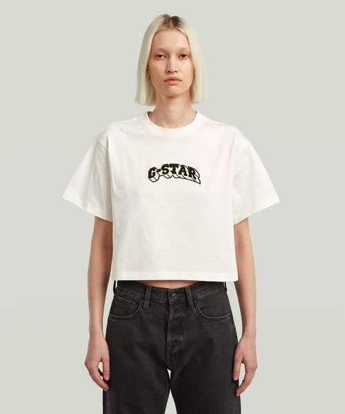 G-STAR(ジースター)の「Felt Logo Boxy T-Shirt/フェルトブランドロゴオーバーサイズボクシーフィットTシャツ(Tシャツ/カットソー・レディース・ダークブラック/オフホワイト・X-SMALL/SMALL/MEDIUM)」の2枚目の写真