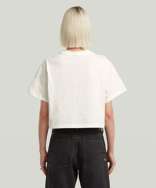 G-STAR(ジースター)の「Felt Logo Boxy T-Shirt/フェルトブランドロゴオーバーサイズボクシーフィットTシャツ(Tシャツ/カットソー・レディース・ダークブラック/オフホワイト・X-SMALL/SMALL/MEDIUM)」の3枚目の写真