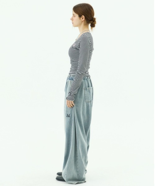 MUCENT（ムセント）の「◇MUCENT◇ブランド直輸入正規品/Vネック ストライプ ロンT　MMA V-NECK STRIPE LONG SLEEVE T（Tシャツ/カットソー・レディース・ホワイト×ブラック/ブラック・FREE）」の9枚目の写真