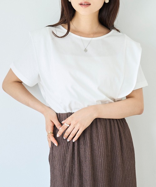 mil（ミル）の「ラッフルショルダーTシャツ 【587138】（Tシャツ/カットソー・レディース・ブラウン/オフホワイト/チャコールグレー・ONESIZE）」の4枚目の写真