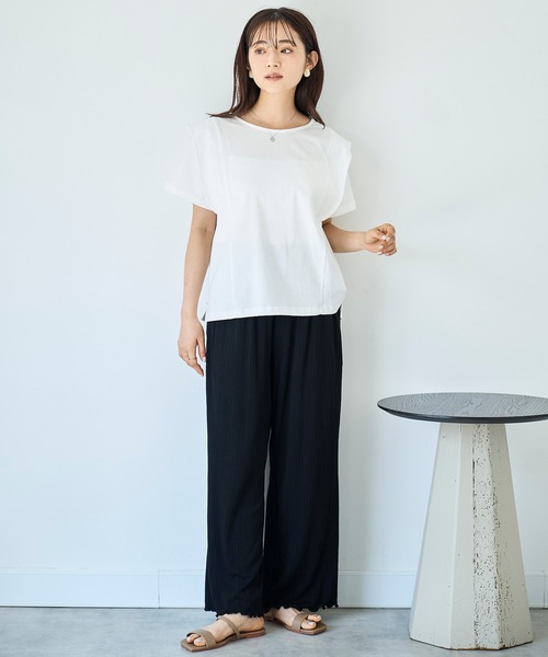 mil（ミル）の「ラッフルショルダーTシャツ 【587138】（Tシャツ/カットソー・レディース・ブラウン/オフホワイト/チャコールグレー・ONESIZE）」の11枚目の写真