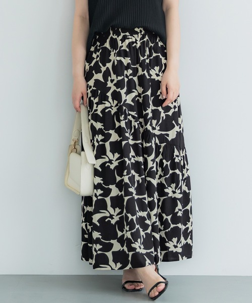 coca(coca)(コカ)の「スラブレーヨン花柄ギャザースカート(スカート・レディース・B/A・S/L/M)」の2枚目の写真