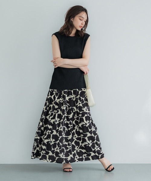 coca(coca)(コカ)の「スラブレーヨン花柄ギャザースカート(スカート・レディース・B/A・S/L/M)」の6枚目の写真
