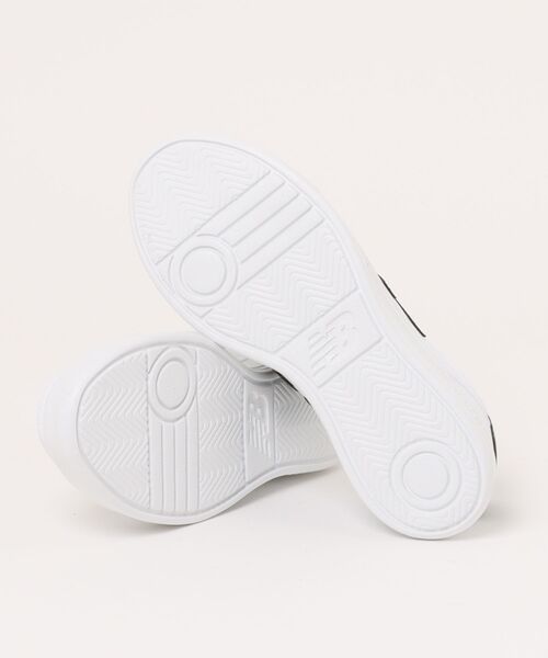 NEW BALANCE(ニューバランス)の「《New Balance》CT30(スニーカー・メンズ・ブラック/ホワイト×ホワイト/ホワイト・27.0cm/26.5cm/26.0cm/25.5cm/25.0cm/24.5cm/24.0cm/23.5cm/23.0cm/28.0cm/27.5cm/22.5cm)」の5枚目の写真