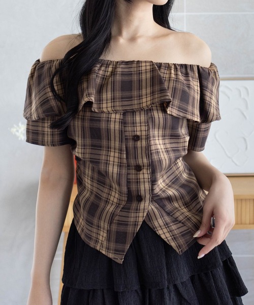clear（クリア）の「チェック柄オフショル半袖ブラウス［大人 カジュアル］≪SS新作≫（シャツ/ブラウス・レディース・レッド/ネイビー/ブラウン・F）」の2枚目の写真
