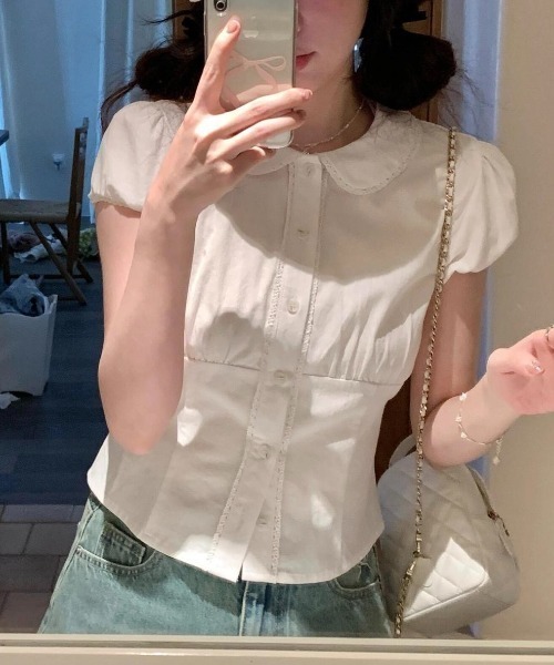 LADY LIKE(レディライク)の「ラウンドカラー胸ギャザー半袖シャツ(シャツ/ブラウス・レディース・ホワイト/ブラック/ピンク・M/S)」の5枚目の写真