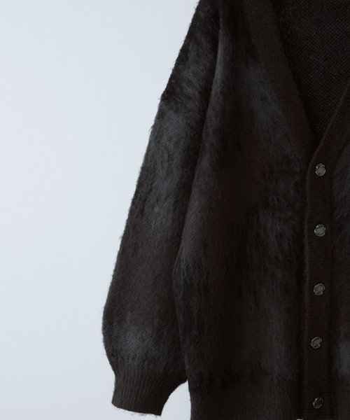 VELNUS(ベルナス)の「【VELNUS】Abstract Loose Shaggy Design Cardigan/アブストラクトルーズシャギーデザインカーディガン(カーディガン/ボレロ・メンズ・チャコールグレー/レッド/ブルー・L/M/S)」の6枚目の写真