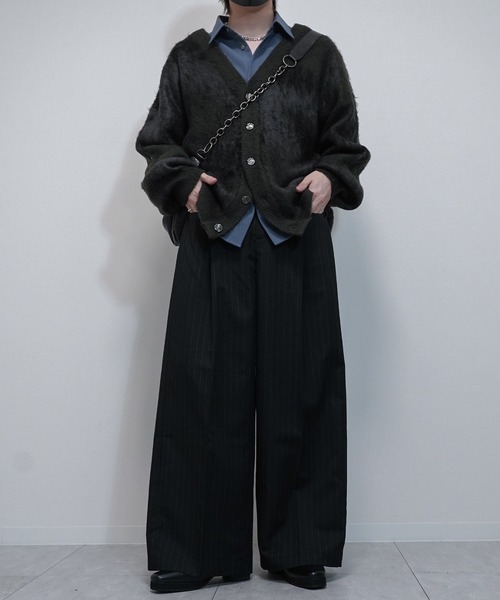 VELNUS(ベルナス)の「【VELNUS】Abstract Loose Shaggy Design Cardigan/アブストラクトルーズシャギーデザインカーディガン(カーディガン/ボレロ・メンズ・チャコールグレー/レッド/ブルー・L/M/S)」の16枚目の写真