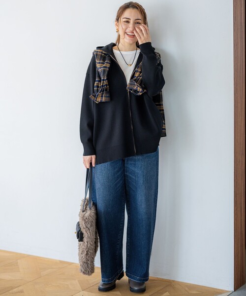 23区 L(ニジュウサンクオオキイサイズ)の「【Lサイズ限定】23区DENIM ストレッチ ワイド パンツ(デニムパンツ・レディース・ダルブルー系/ネイビー系/グレー系・44/46/48/50)」の5枚目の写真