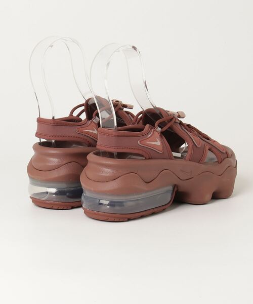 NIKE（ナイキ）の「NIKE/ナイキ WS エアマックスココサンダル（サンダル・レディース・バーガンディー・22cm/23cm/24cm/25cm）」の2枚目の写真