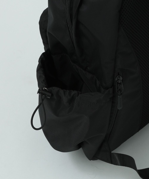 BAYFLOW（ベイフロー）の「【BUDDIES Dept.】マルチポケットバックパック（バックパック/リュック・メンズ・ブラック系その他/ブラック・FREE）」の4枚目の写真