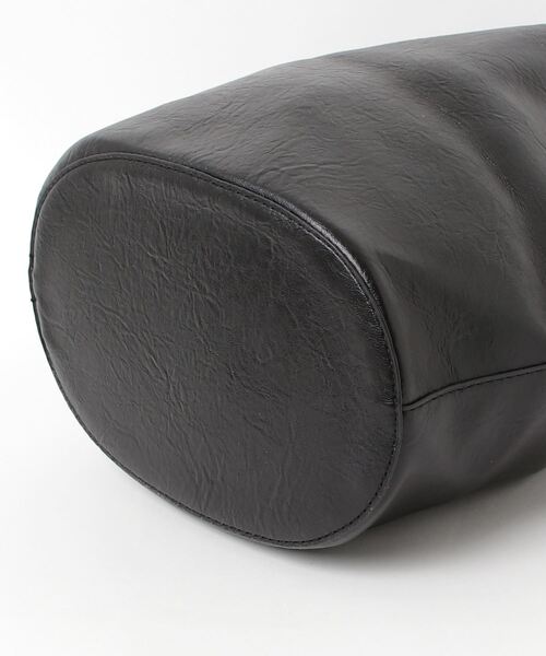 Libra Cue（リブラ キュー）の「ワンハンドルオーバルトート(ポーチ付き)（ショルダーバッグ・レディース・アイボリー/ブラック/ブラウン・FREE）」の10枚目の写真