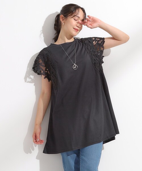 SHOO・LA・RUE(シューラルー)の「【S-LL】上品華やか お袖レースチュニックトップス(チュニック・レディース・チャコールグレー/ブラック/モスグリーン・04/03/02/01)」の21枚目の写真