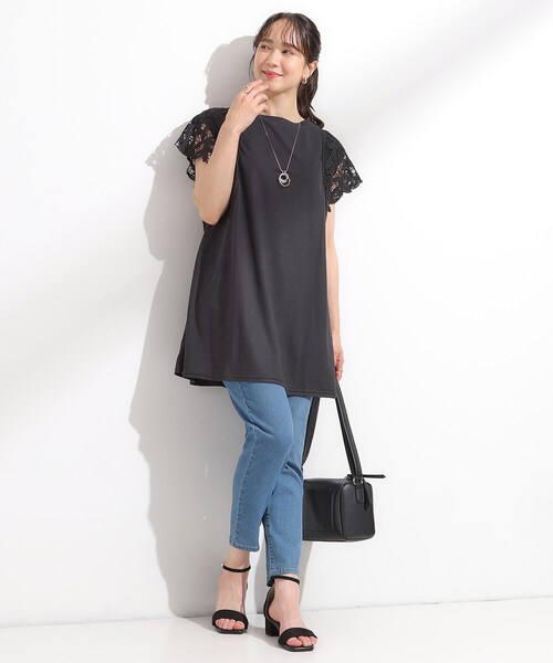 SHOO・LA・RUE(シューラルー)の「【S-LL】上品華やか お袖レースチュニックトップス(チュニック・レディース・チャコールグレー/ブラック/モスグリーン・04/03/02/01)」の7枚目の写真