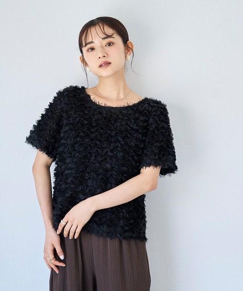 mil（ミル）の「チュールフリル シアークロップドトップス 【588110】（Tシャツ/カットソー・レディース・ブラック/アイボリー・XS/S）」の10枚目の写真