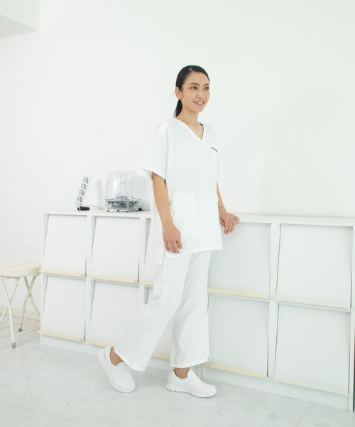 BACKYARD FAMILY(バックヤードファミリー)の「ピュアウォーカー ハンズフリーシューズ PW1502(スリッポン・レディース・ブラック/ピンク系その他/ネイビー/ホワイト/ブラック系その他・23.5cm/23cm/22.5cm/25cm/24.5cm/24cm)」の19枚目の写真
