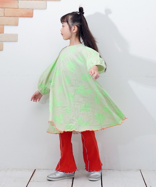 MARKEY'S（マーキーズ）の「ソウガラランタンスリーブワンピース（ワンピース・キッズ・チャコール/パープル系その他/ライトグリーン・90/100/110/120/130）」の14枚目の写真